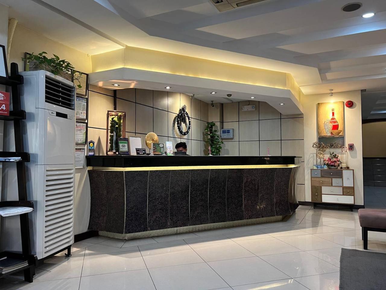 Subic Residencias Olongapo Ngoại thất bức ảnh