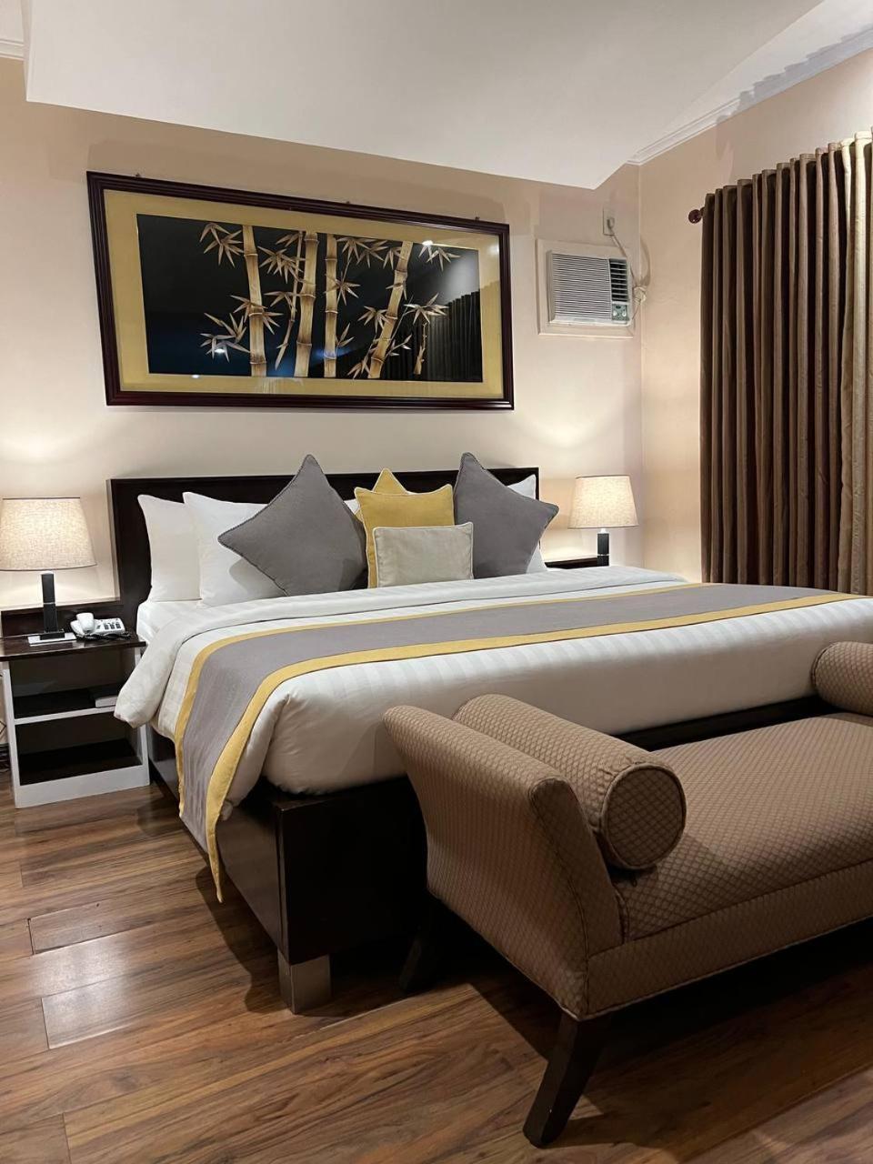 Subic Residencias Olongapo Ngoại thất bức ảnh