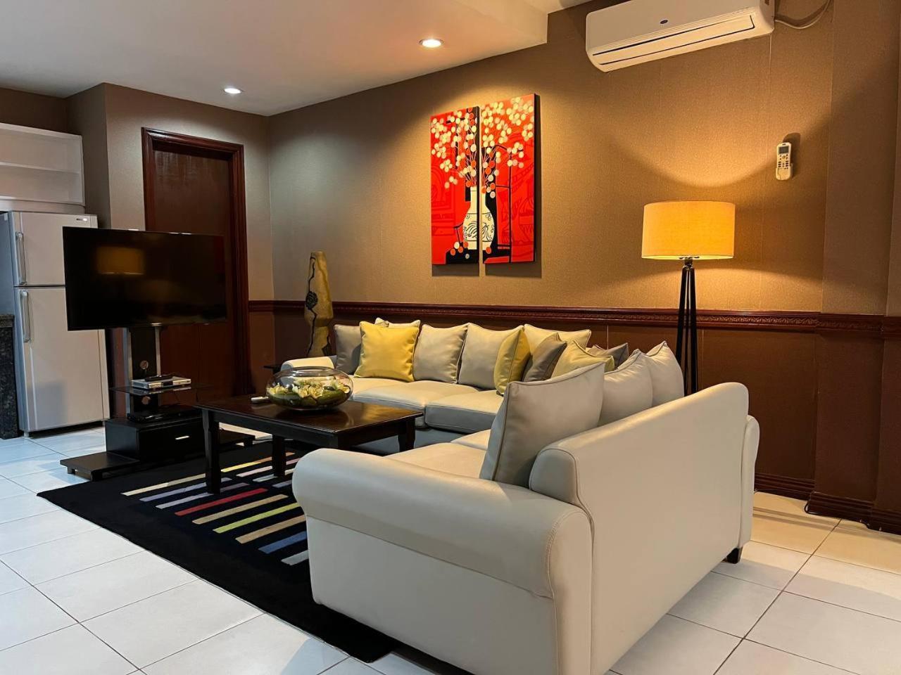 Subic Residencias Olongapo Ngoại thất bức ảnh