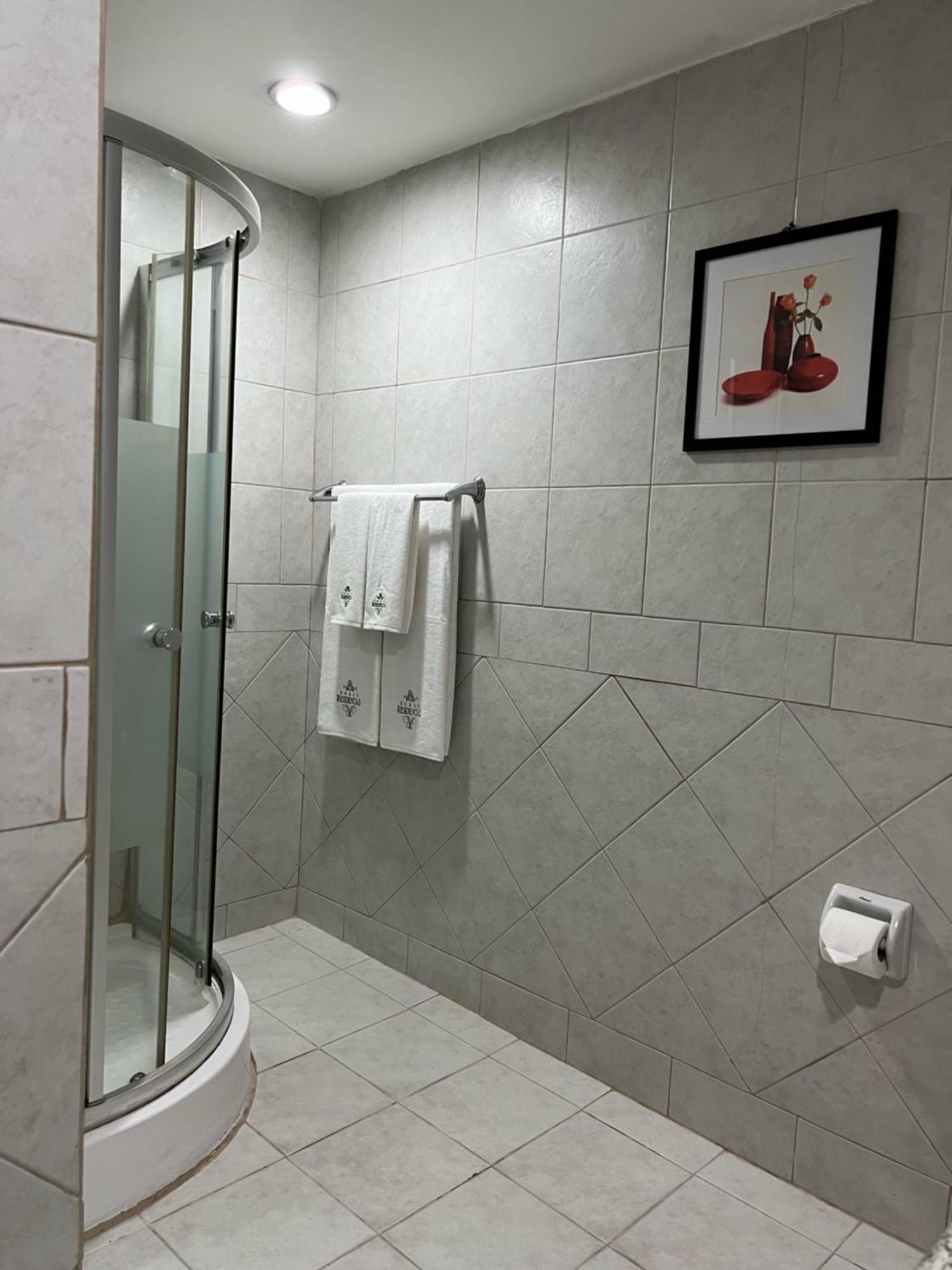 Subic Residencias Olongapo Ngoại thất bức ảnh