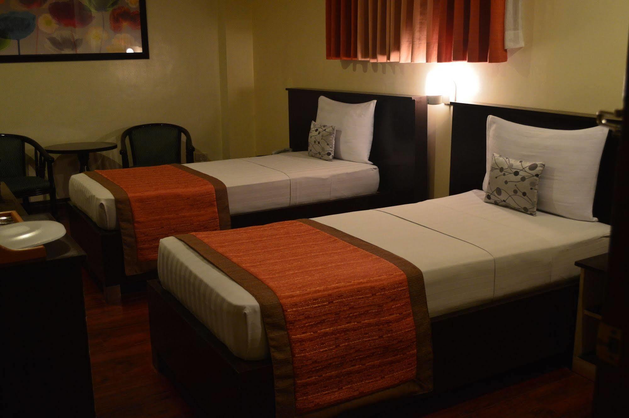 Subic Residencias Olongapo Ngoại thất bức ảnh